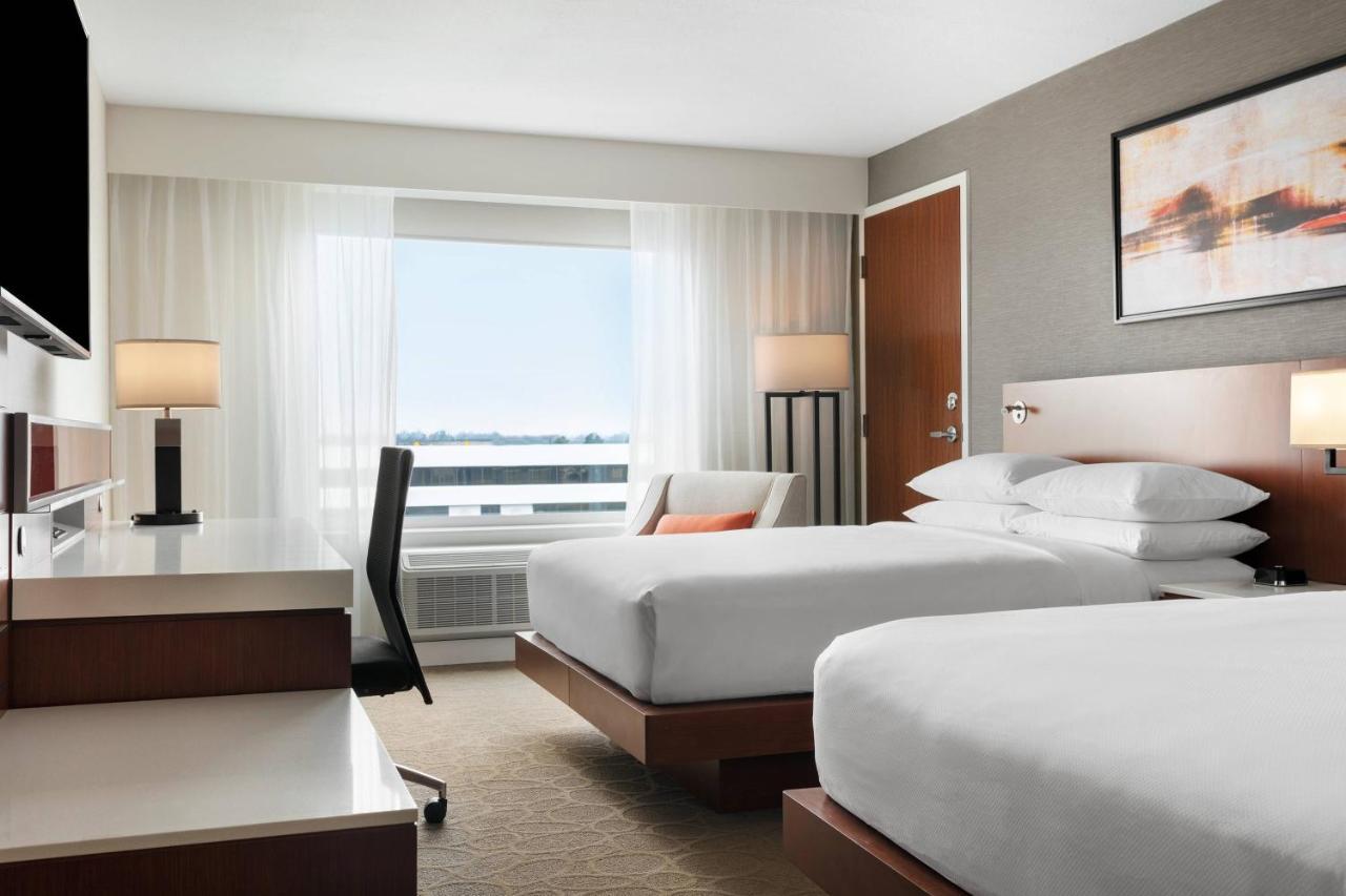 Delta Hotels By Marriott Indianapolis Airport المظهر الخارجي الصورة